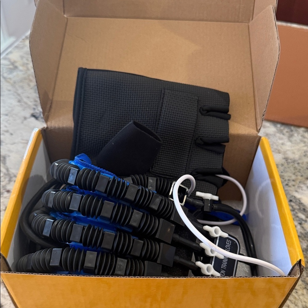 Hand Function Rehabilitation Training Device - Picture 3 of 4